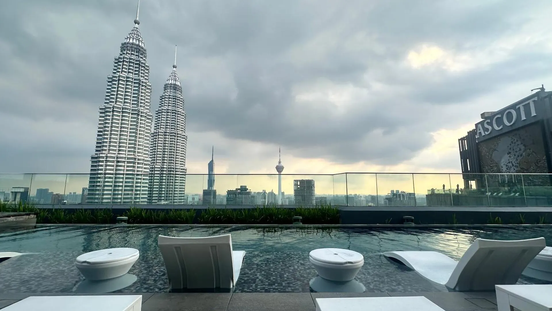 Holiday Suites At Star Kuala Lumpur Hotel