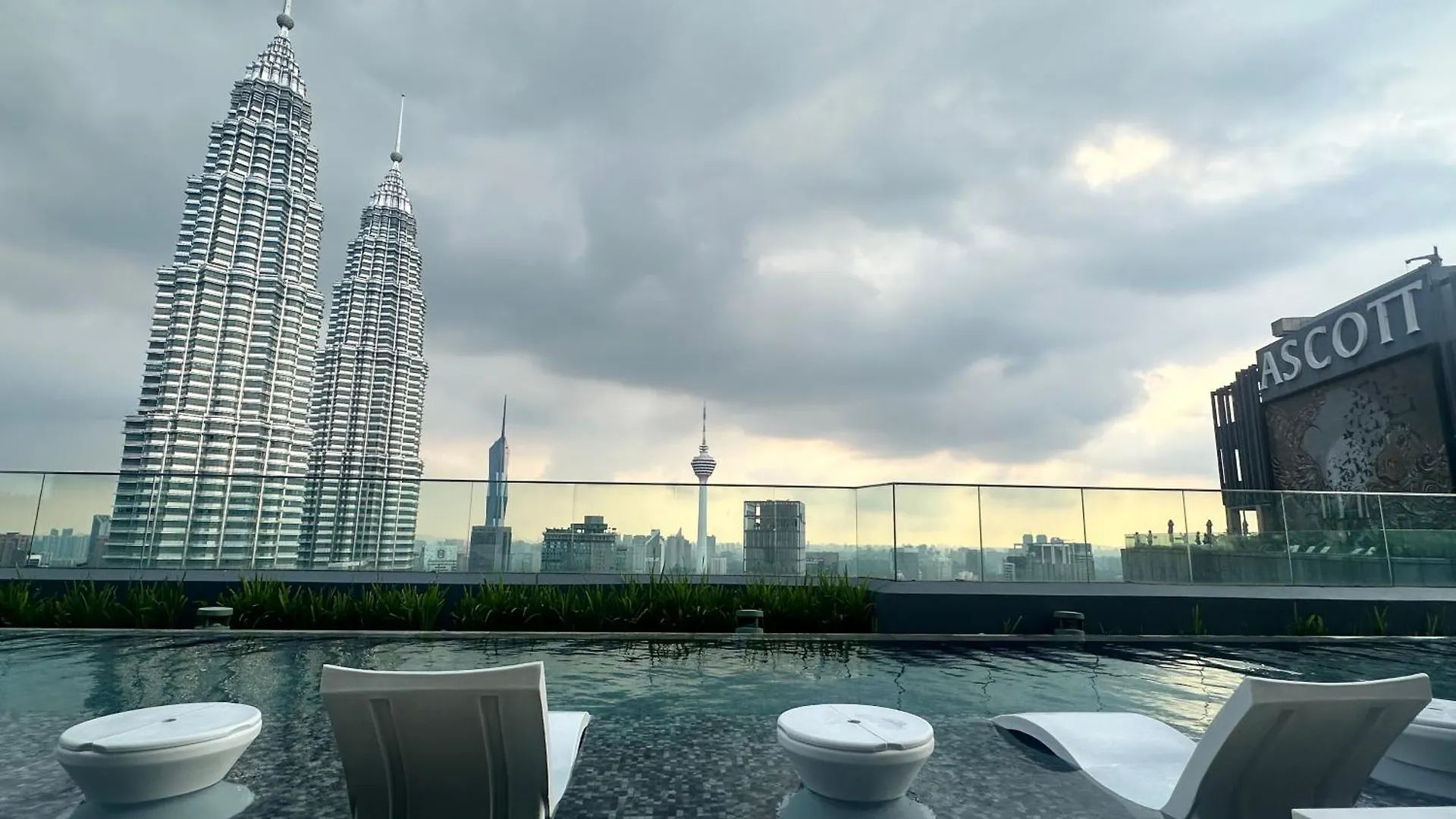 Holiday Suites At Star Kuala Lumpur Malaysia