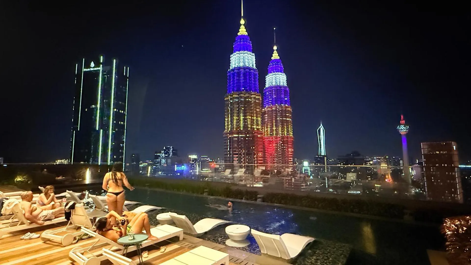 Apartment Holiday Suites At Star Kuala Lumpur Malaysia